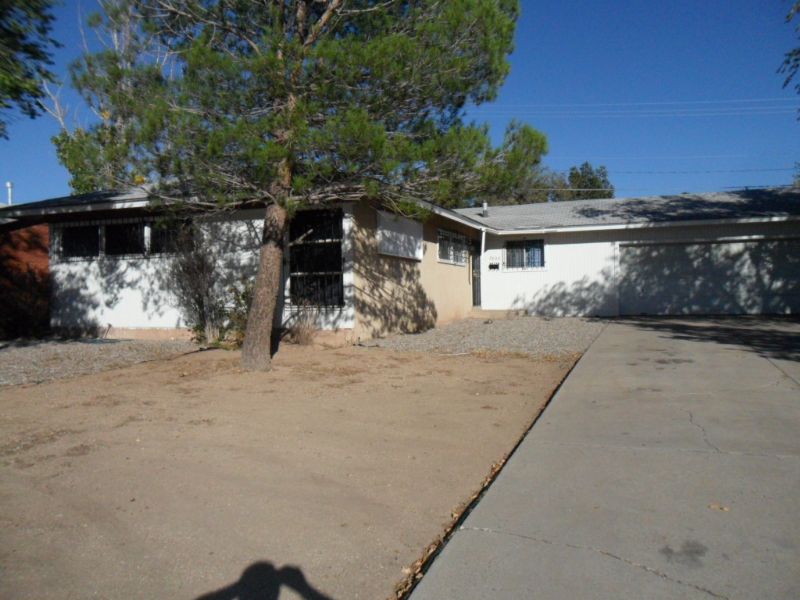 2800 San Pedro Dr NE, Albuquerque, NM 87110 House Rental in