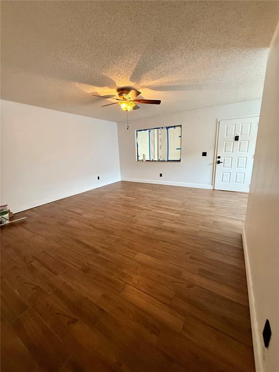 Foto del edificio - 2329 Oak Park Way