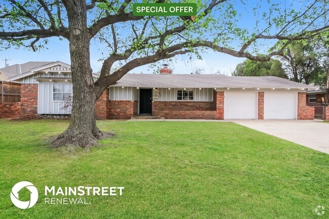 Building Photo - 2904 Huntleigh Dr
