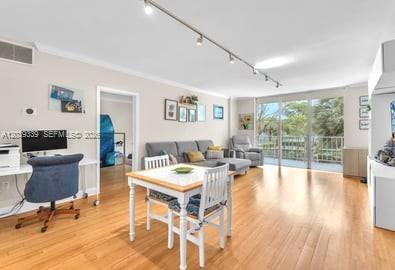 Building Photo - 11111 Biscayne Blvd
