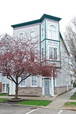 Building Photo - 1254 W Henderson St