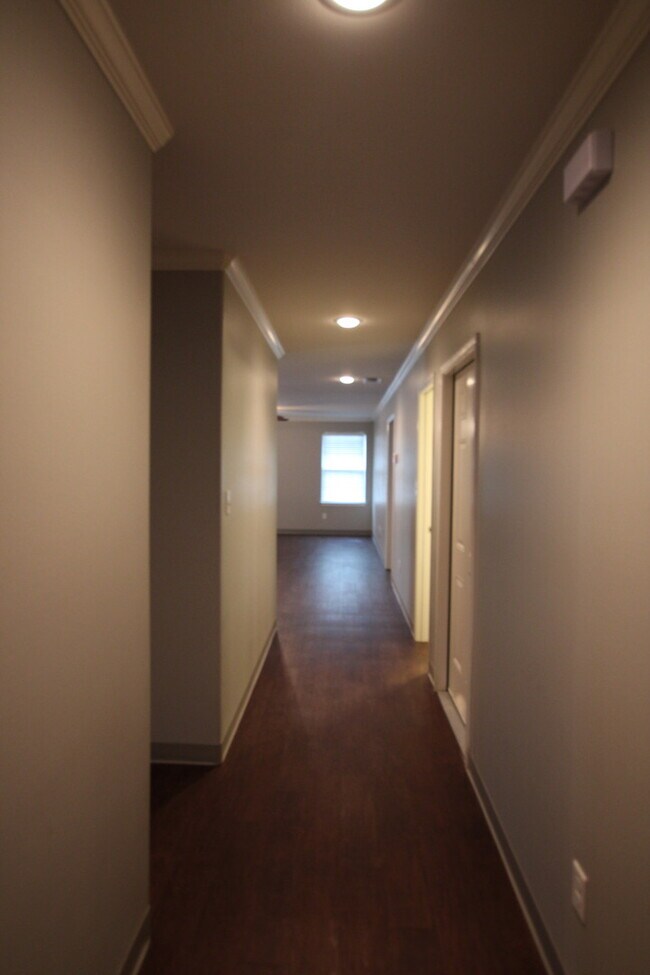 Foto del edificio - 2538-2538 Westminster Dr