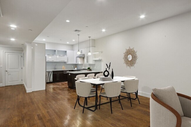 Foto del edificio - 1471 Beacon St