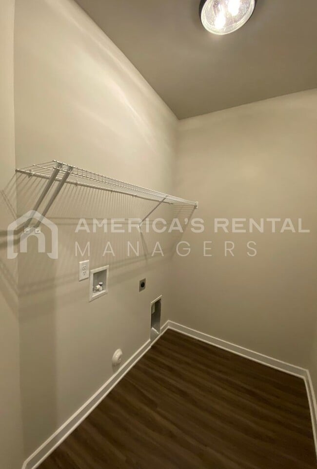 Building Photo - Home for Rent in Clanton, AL!!! View with 48 Hours Notice!