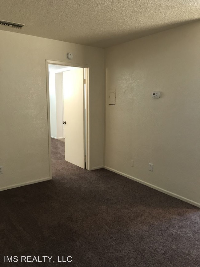 Building Photo - 2304 Santa Ynez Dr