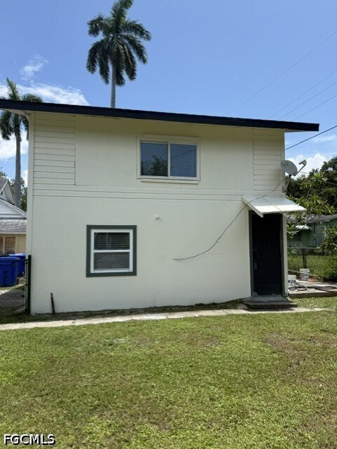 Foto del edificio - 3516 E Riverside Dr