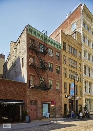 Primary Photo - 43 Mercer St