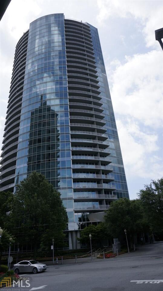 Foto del edificio - 3338 Peachtree Rd NE