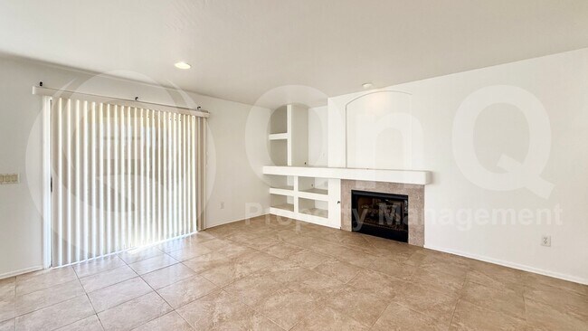 Foto del edificio - 1411 S Western Skies Dr