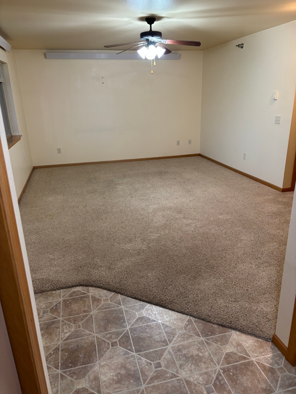 Building Photo - 727 Mustang Dr