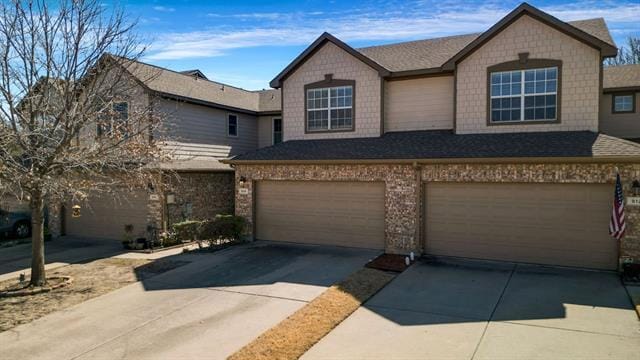 Building Photo - 908 Englewood Ln