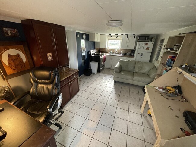 Foto del edificio - 4109 Nelson Ave