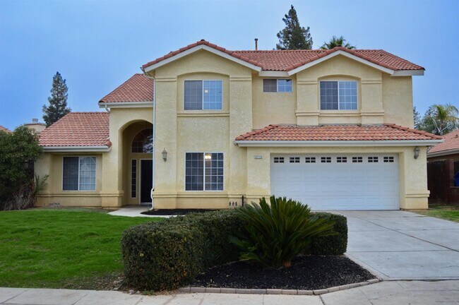 Foto del edificio - 5716 W Corona Ave