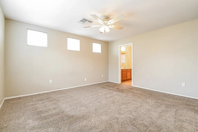 Building Photo - 4282 E Baylor Ln