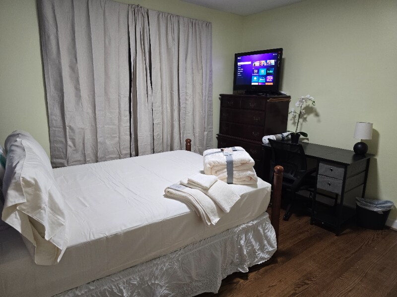 Foto del edificio - 3240 Whitehall Rd