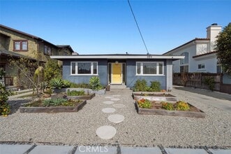 Building Photo - 1647 Mathews Ave