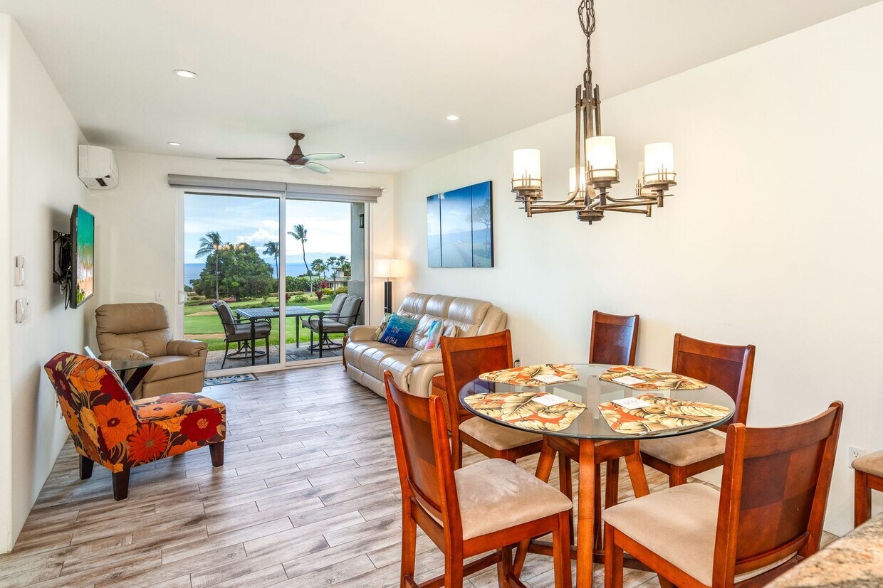 Foto principal - Beautifully Fully Furnished 2 Bed, 2 Bath ...