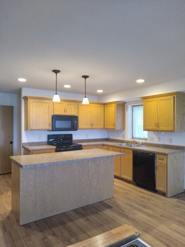 Cocina - 146 Erin Ct