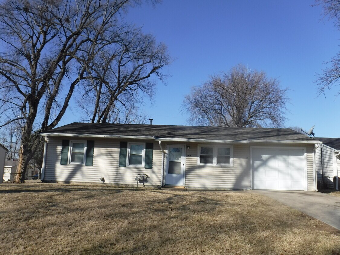 3306 Chippewa - 3306 Chippewa Ln