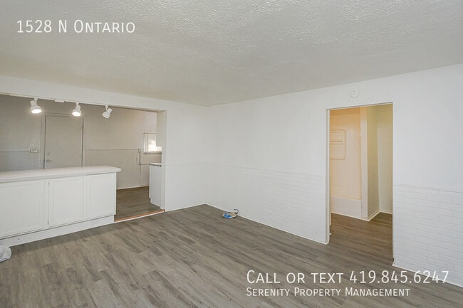 Foto del edificio - 1528 N Ontario-