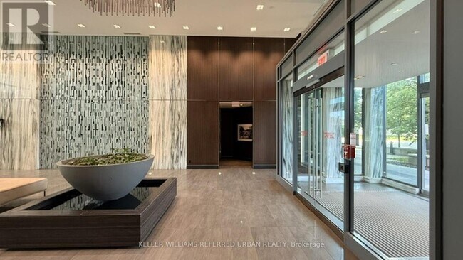 Building Photo - 215 Sherway Gardens Rd