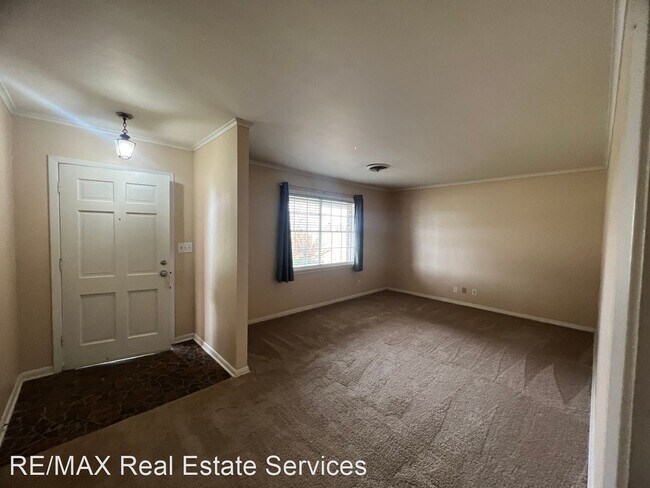 Building Photo - 2 br, 2 bath House - 326 Carroll