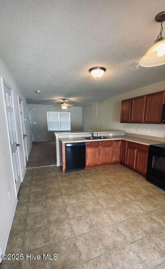 Building Photo - 7003 Banister Loop