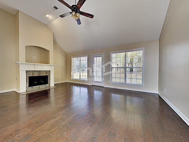 Foto del edificio - 10736 Wyckford Dr