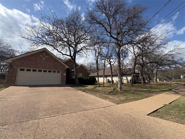 Foto del edificio - 113 Canyon Rd