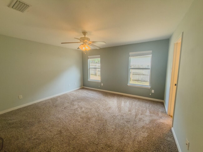 Building Photo - 7304 Gordon Evans Rd