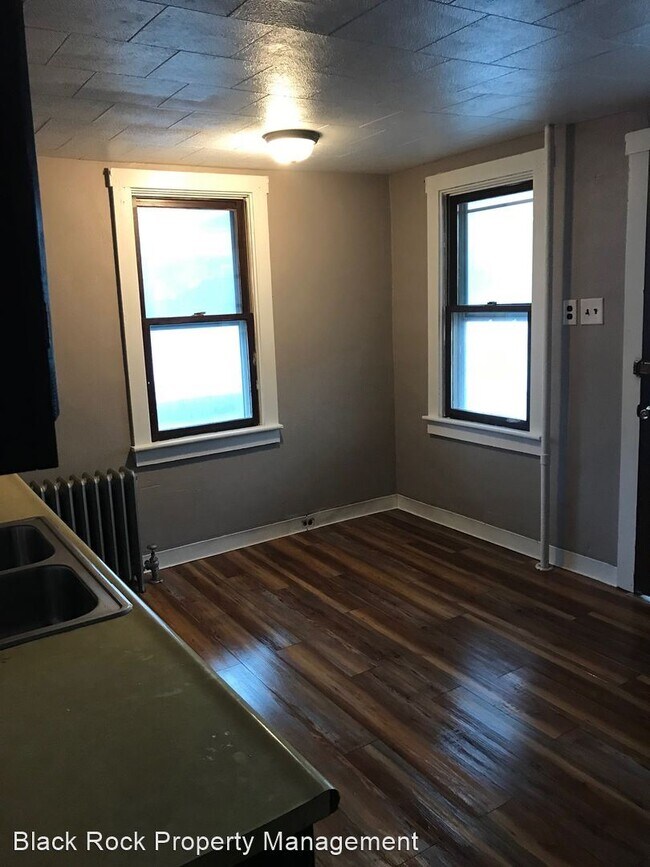 Building Photo - 3 br, 1 bath House - 138 Patterson Street