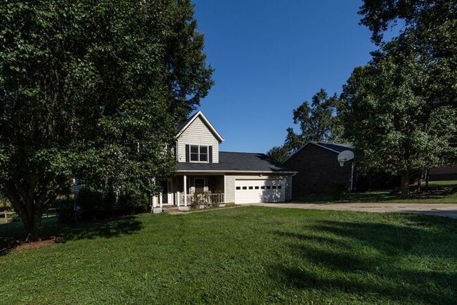 Foto del edificio - 3BD/1BA Home in Hickory