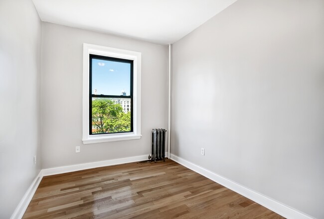 Foto del edificio - 415 Washington Ave