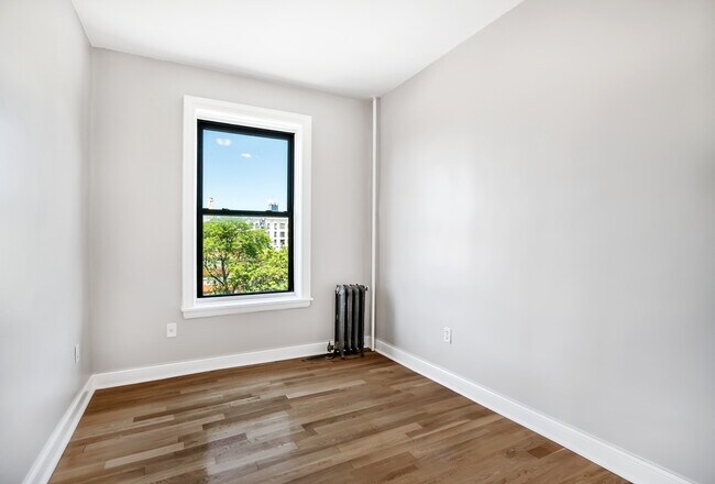 Building Photo - 415 Washington Ave