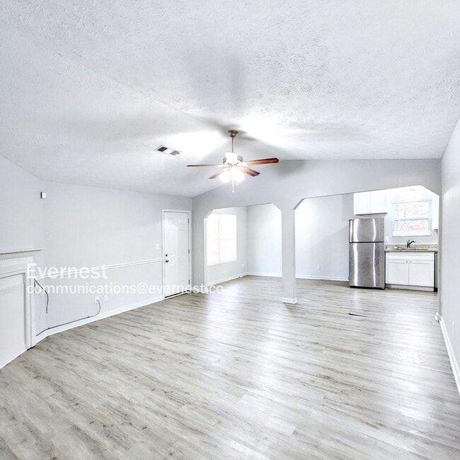 Building Photo - 4015 Marshwood Trce