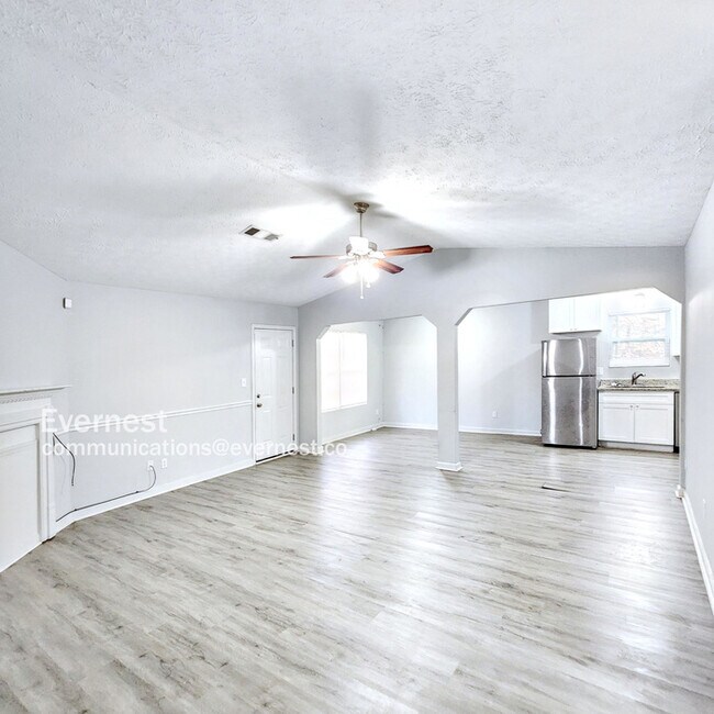 Foto del edificio - 4015 Marshwood Trce
