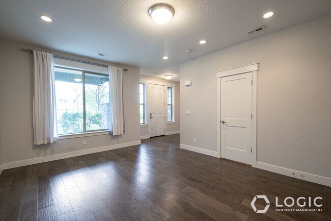 Building Photo - 10463 S Crimson Sage Ln