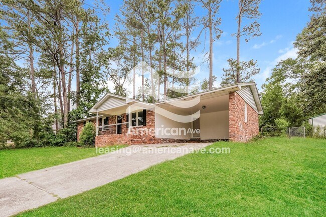Building Photo - 2523 Meadowbrook Dr
