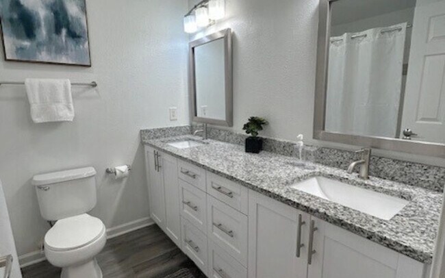 Foto del edificio - 14000 Gardner Dr