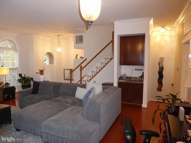 Building Photo - 214 Halpine Walk Ct