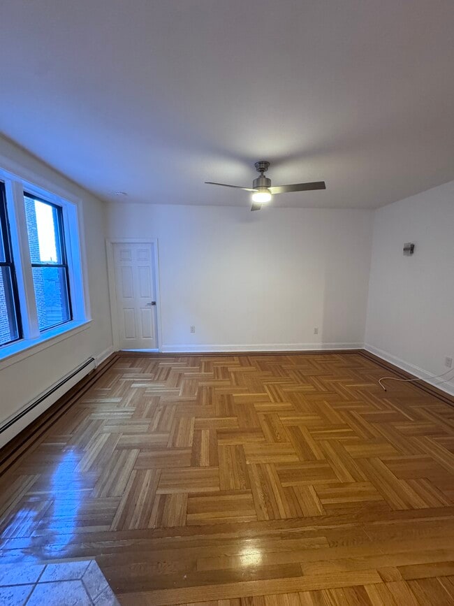 Building Photo - Bristol Court