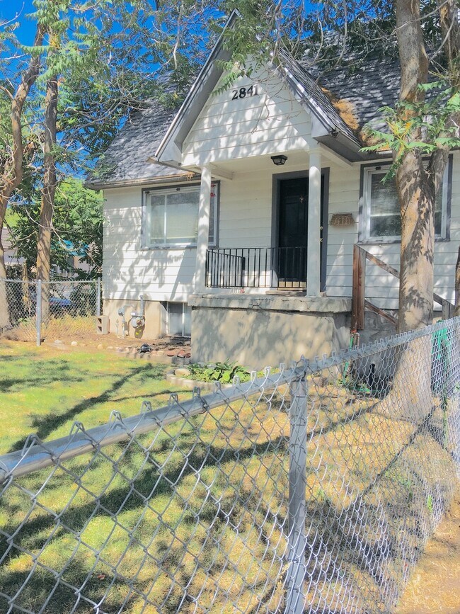 Foto del edificio - 2841 S 2300 E