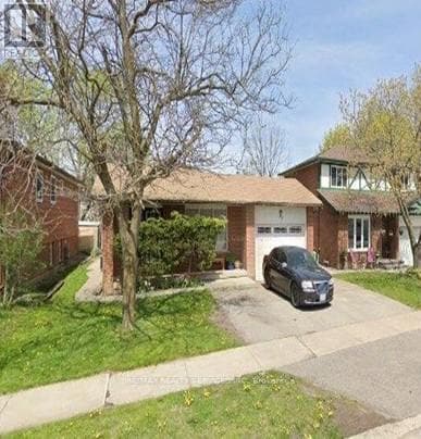 Building Photo - 26 Kirkland Rd
