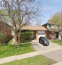Building Photo - 26 Kirkland Rd