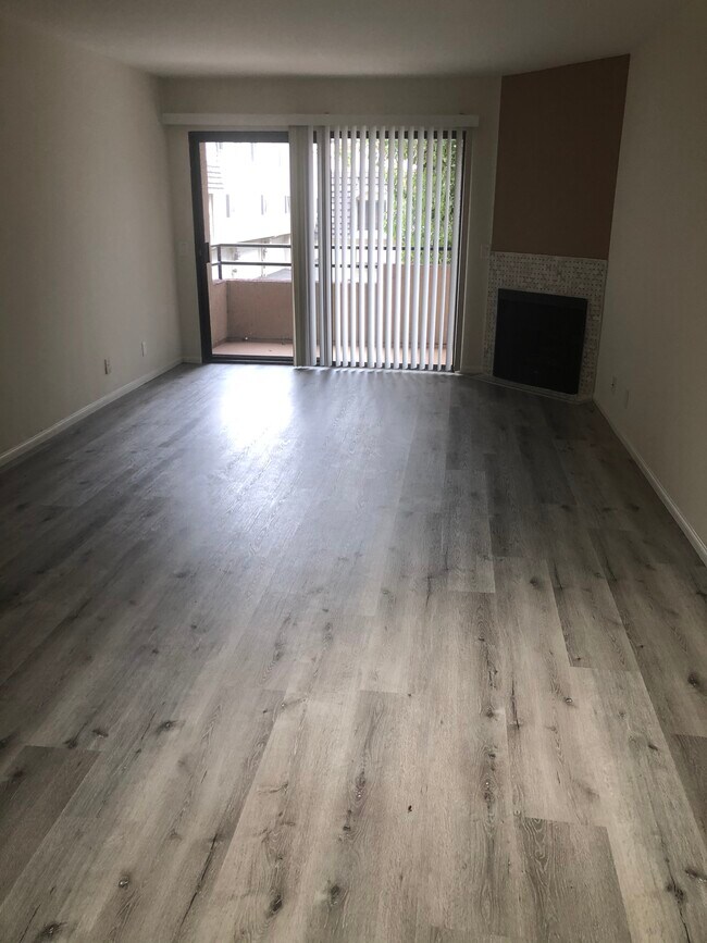 Foto del edificio - 4717 Ben Ave