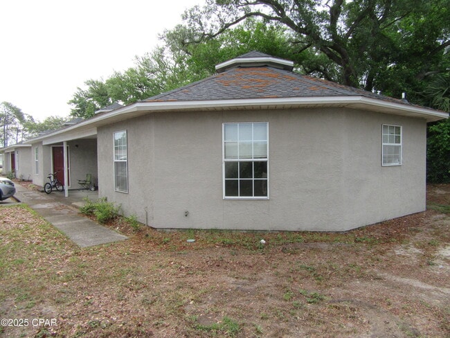 Building Photo - 1401 Gulf Ave