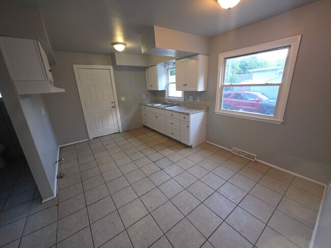 Foto del edificio - 6508-6510-6510 N 56th St