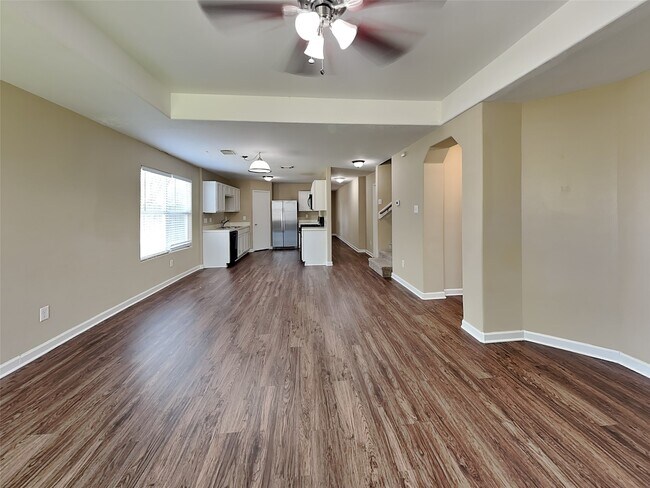 Building Photo - 8915 Chisholm Wood Ln