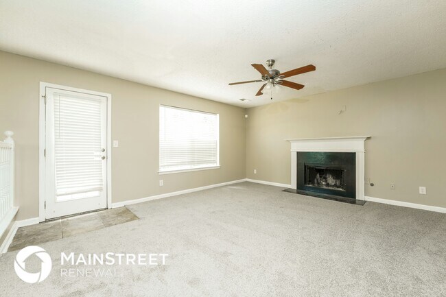 Building Photo - 540 Pecan Wood Cir