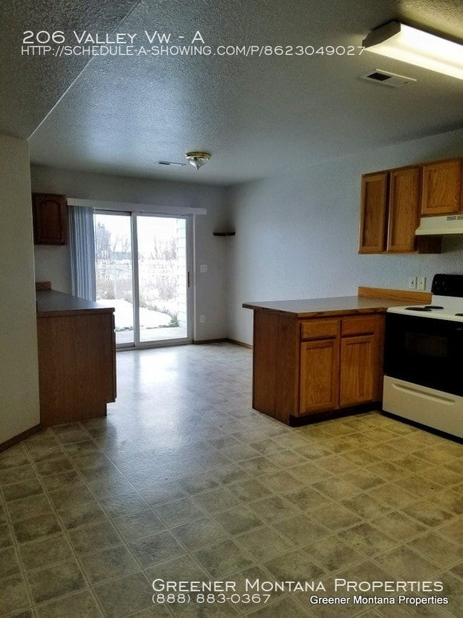 Building Photo - Prime location apartment